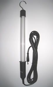 Rappel produit chez NORAUTO Baladeuse Electrique Equipe dun crochet mtallique  une extrmit 446388Code barres: 3501364463885