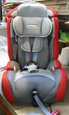 Rappel produit ERGOSEAT Sige Auto Enfant Groupes 1, 2, 3 210121A Code barres: 3050742101210