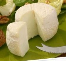 Rappel produit LAITERIE H.TRIBALLAT chez AUCHAN Crottin Chavignol Vendu au rayon traditionnel  lunit ou x2, du 31/05/14 au 16/07/14  Numro didentification vtrinaire:FR 18.194.050 CE