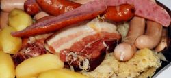 Rappel produit RIEFFEL chez AUCHAN Choucroute Cuite Traditionnelle Vendue en vente assiste en stand Charcuterie Achat client entre 19/01 et 26/06/2015